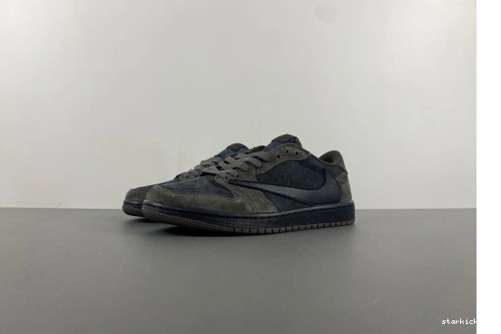 JORDAN SP TRAVIS LOW CQ4277-111  CQ4277-111 SCOTT RETRO OG 1  0215